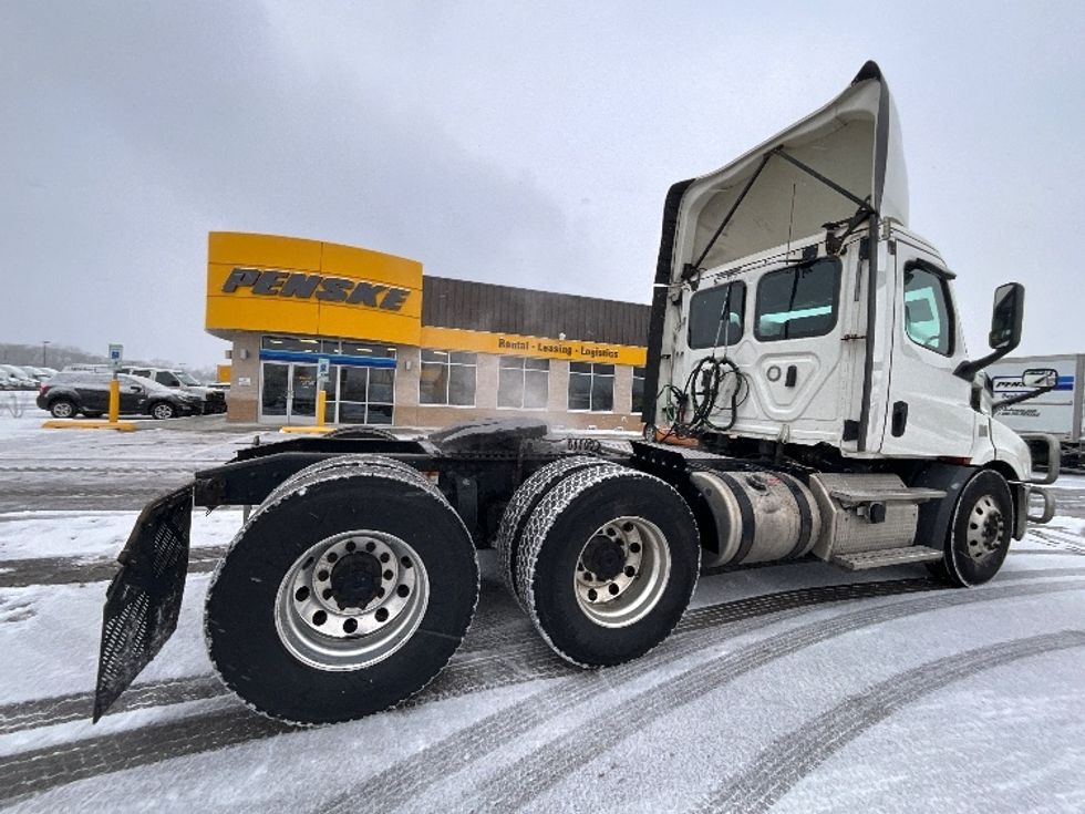 Day Cab Tractor-Heavy Duty Tractors-Freightliner-2019-T11664ST-East Chicago-IN-658,487\n\t\tmiles-$ 25,500 - Image 7