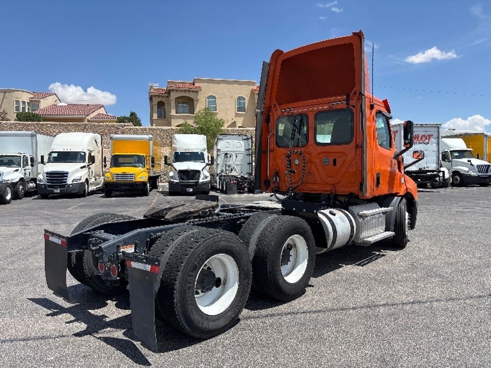 Day Cab Tractor-Heavy Duty Tractors-Freightliner-2019-T11664ST-El Paso-TX-268,086\n\t\tmiles-$ 50,750 - Image 7