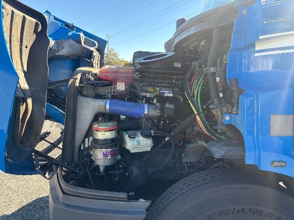 Day Cab Tractor-Heavy Duty Tractors-Freightliner-2019-T11664ST-Greensboro-NC-230,912\n\t\tmiles-$ 52,750 - Image 16