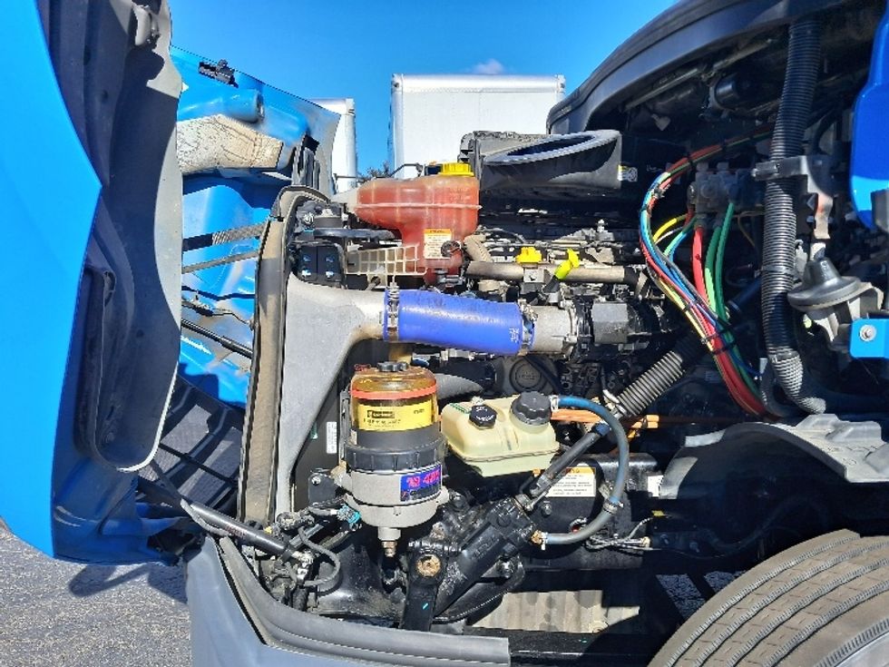 Day Cab Tractor-Heavy Duty Tractors-Freightliner-2019-T11664ST-Greensboro-NC-286,230\n\t\tmiles-$ 49,000 - Image 16