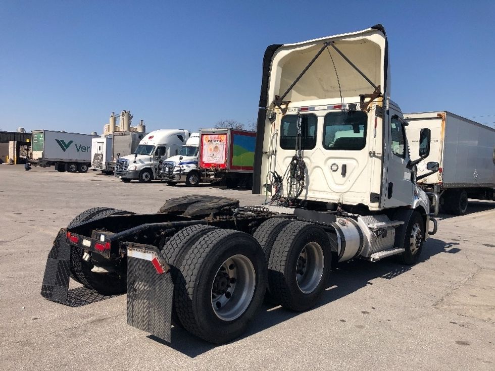 Day Cab Tractor-Heavy Duty Tractors-Freightliner-2019-T11664ST-Indianapolis-IN-566,059\n\t\tmiles-$ 36,250 - Image 7