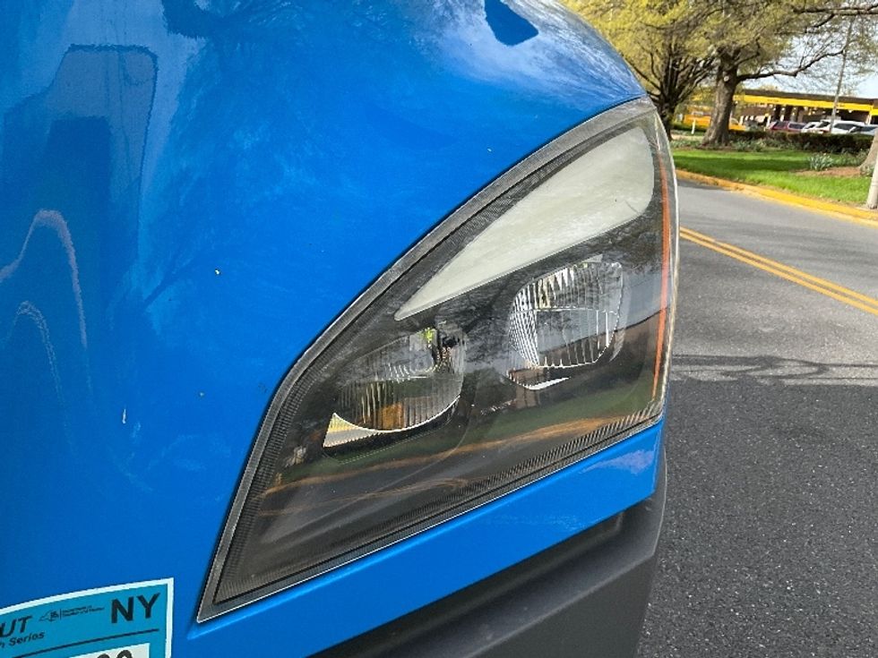 Day Cab Tractor-Heavy Duty Tractors-Freightliner-2019-T11664ST-Lancaster-PA-308,985\n\t\tmiles-$ 46,000 - Image 20