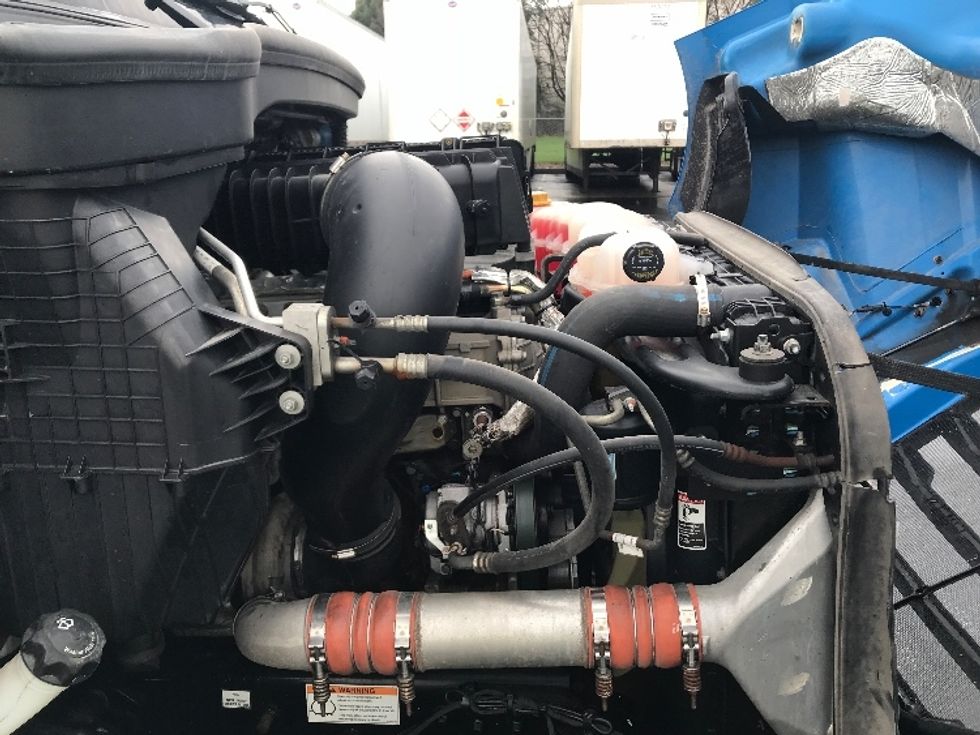 Day Cab Tractor-Heavy Duty Tractors-Freightliner-2019-T11664ST-Lancaster-PA-328,864\n\t\tmiles-$ 45,000 - Image 10