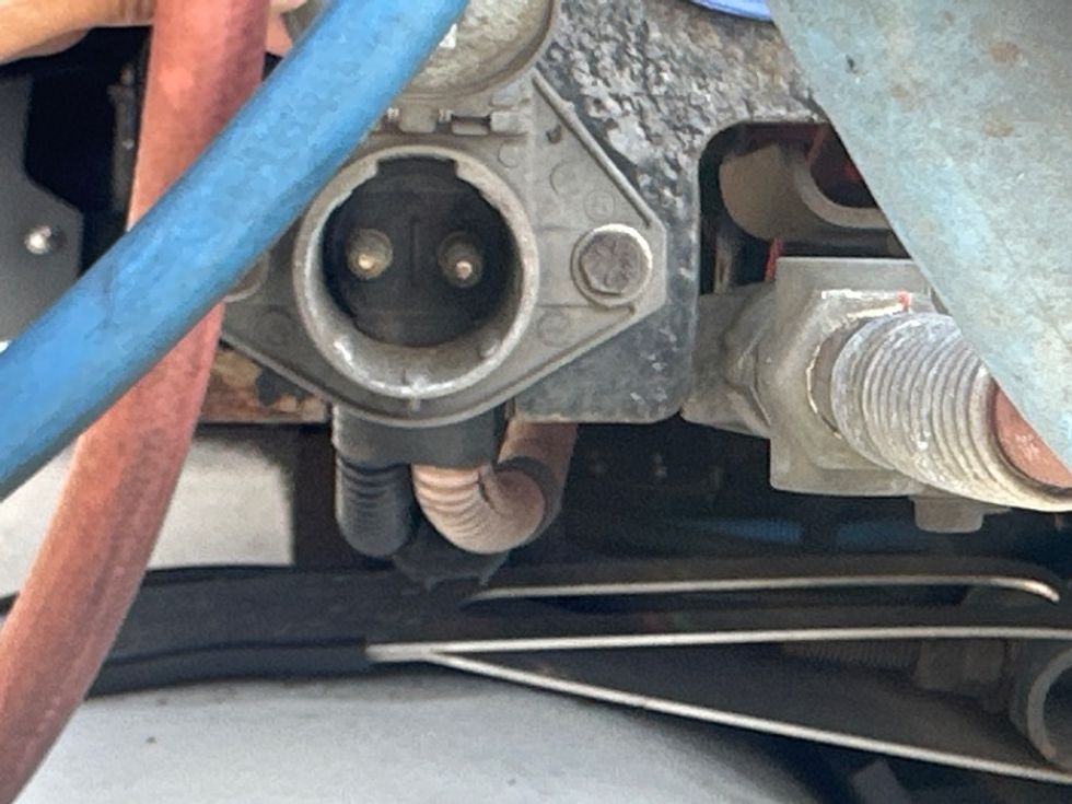 Day Cab Tractor-Heavy Duty Tractors-Freightliner-2019-T11664ST-North Bergen-NJ-165,555\n\t\tmiles-$ 40,000 - Image 18