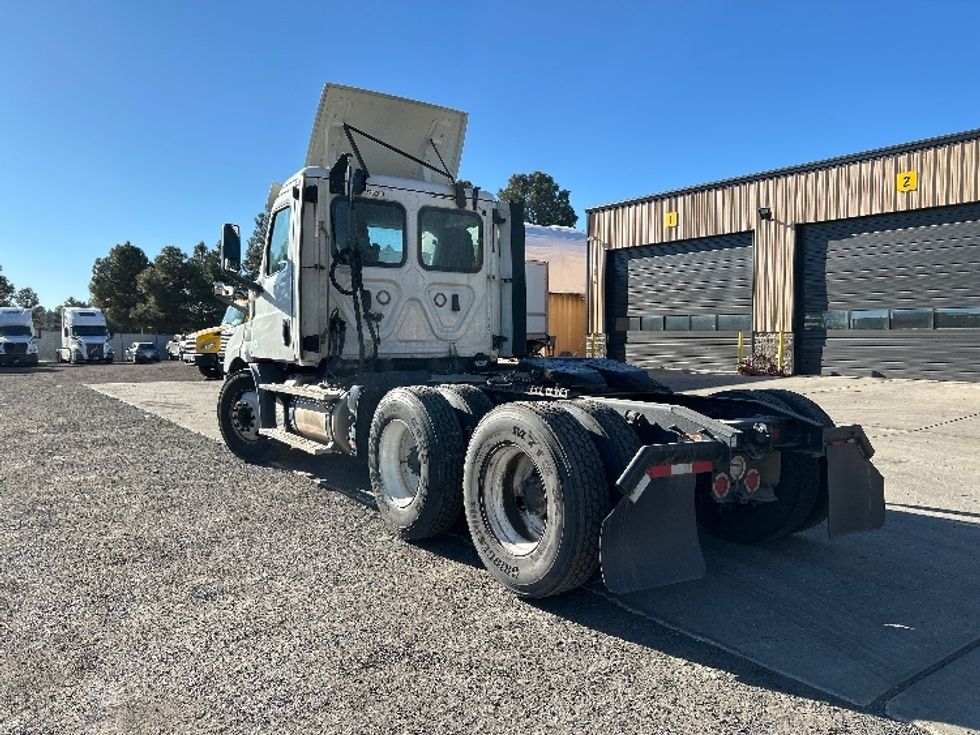 Day Cab Tractor-Heavy Duty Tractors-Freightliner-2019-T11664ST-Phoenix-AZ-112,922\n\t\tmiles-$ 53,500 - Image 5