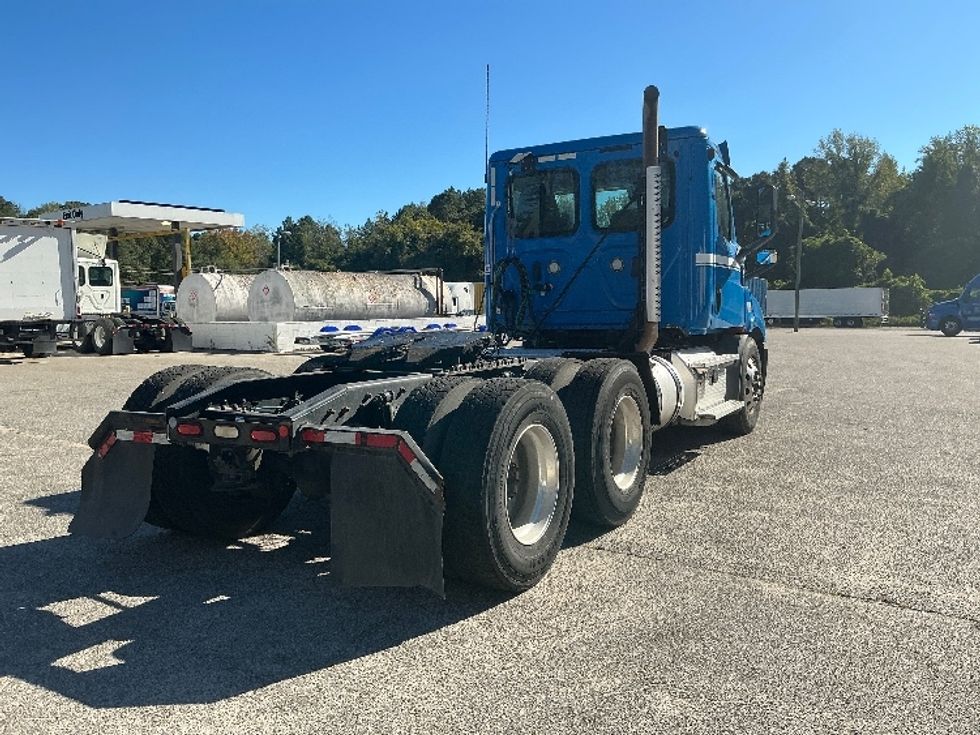 Day Cab Tractor-Heavy Duty Tractors-Freightliner-2019-T11664ST-Rocky Mount-NC-610,053\n\t\tmiles-$ 26,750 - Image 7