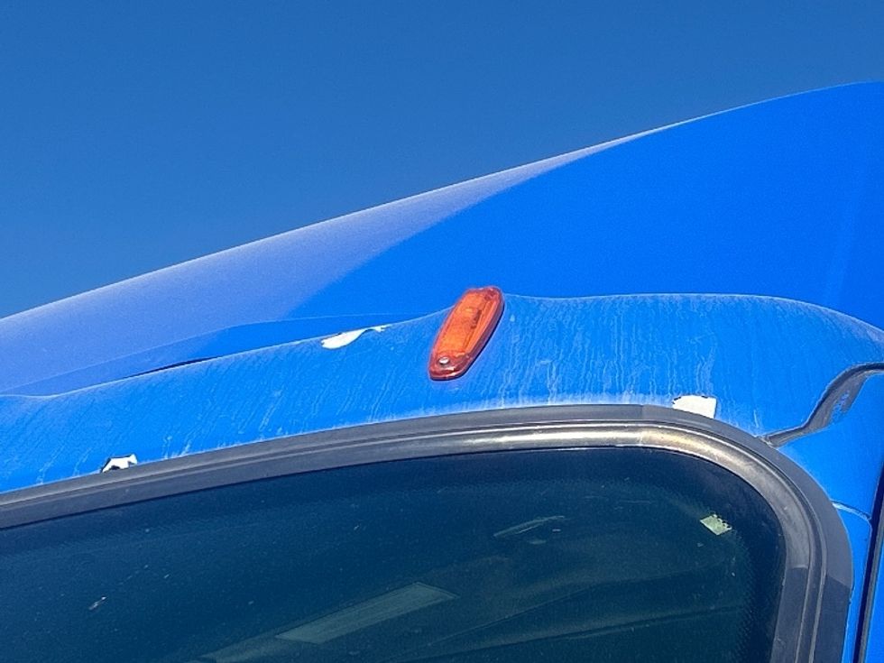 Day Cab Tractor-Heavy Duty Tractors-Freightliner-2019-T11664ST-Torrance-CA-225,480\n\t\tmiles-$ 51,500 - Image 20