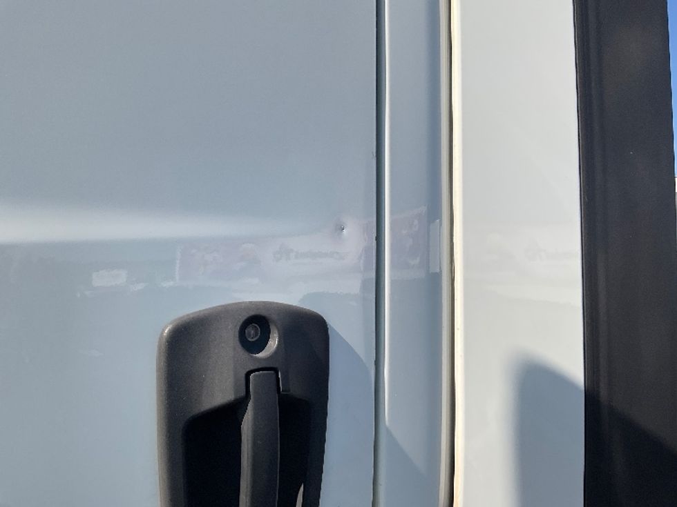 Day Cab Tractor-Heavy Duty Tractors-Freightliner-2019-T11664ST-Torrance-CA-387,810\n\t\tmiles-$ 48,250 - Image 18