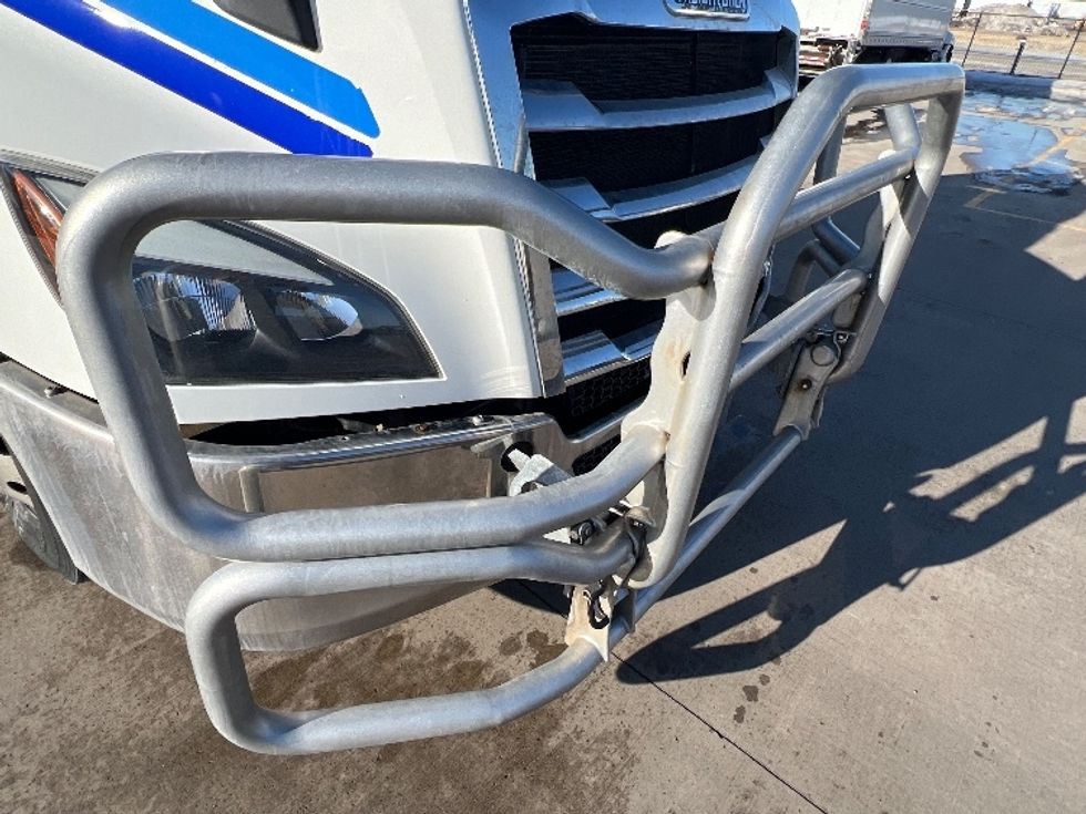 Day Cab Tractor-Heavy Duty Tractors-Freightliner-2019-T11664ST-West Fargo-ND-764,497\n\t\tmiles-$ 27,750 - Image 17