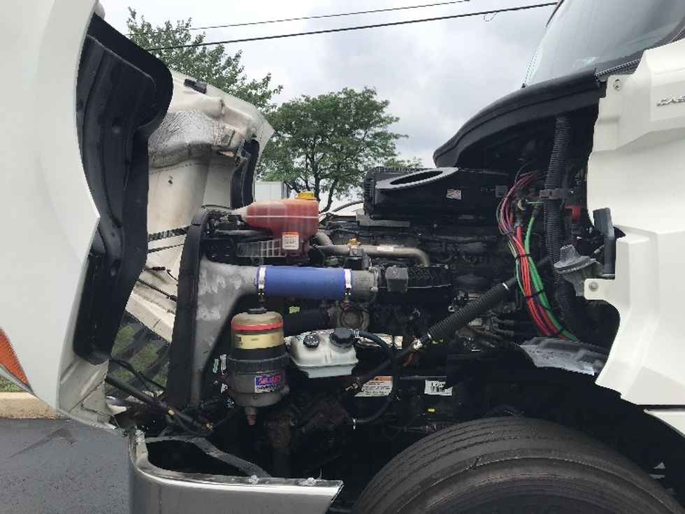 Day Cab Tractor-Heavy Duty Tractors-Freightliner-2019-T12642ST-Allentown-PA-626,268\n\t\tmiles-$ 23,750 - Image 16