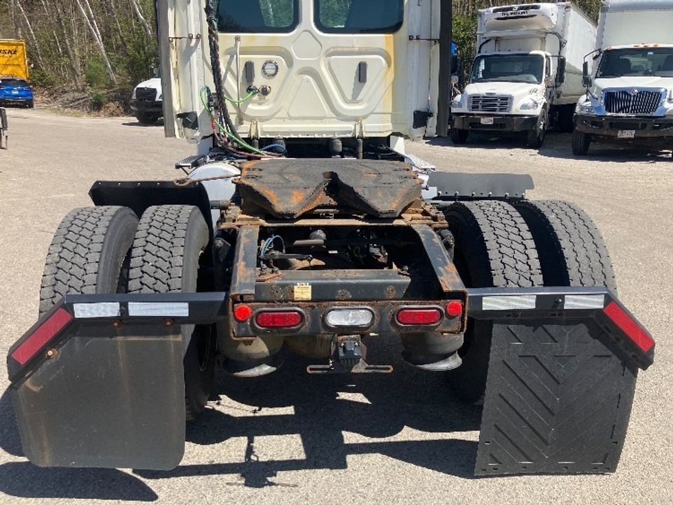 Day Cab Tractor-Heavy Duty Tractors-Freightliner-2019-T12642ST-Auburn-MA-214,952\n\t\tmiles-$ 44,750 - Image 6