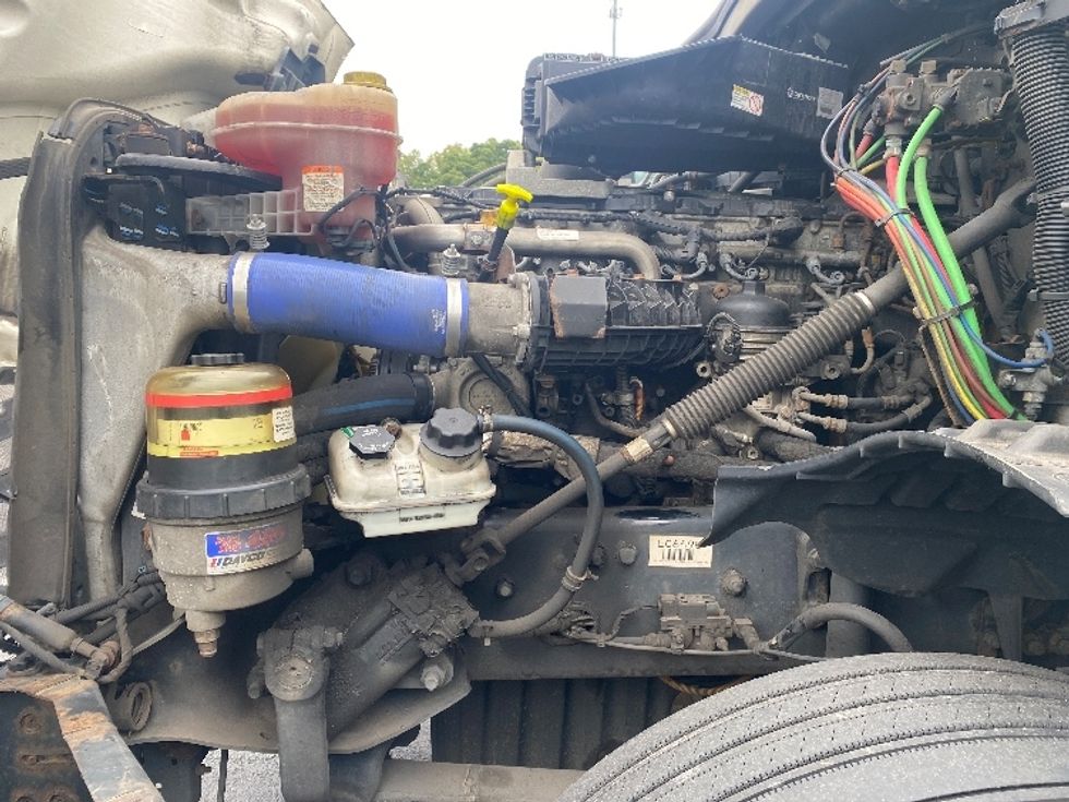 Day Cab Tractor-Heavy Duty Tractors-Freightliner-2019-T12642ST-Binghamton-NY-428,995\n\t\tmiles-$ 35,500 - Image 16