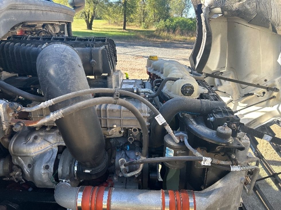 Day Cab Tractor-Heavy Duty Tractors-Freightliner-2019-T12642ST-Brooklyn Park-MN-421,996\n\t\tmiles-$ 26,250 - Image 15