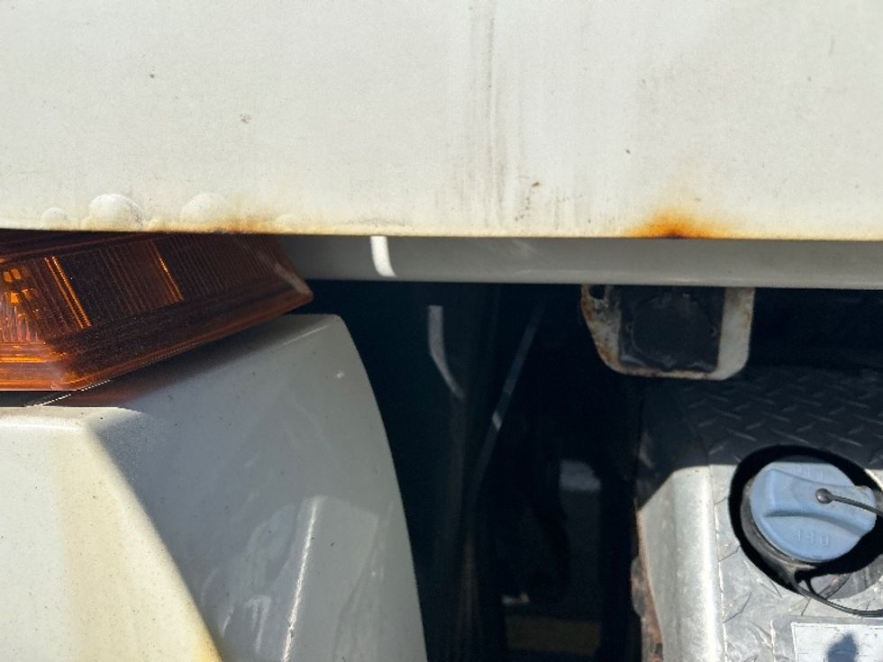 Day Cab Tractor-Heavy Duty Tractors-Freightliner-2019-T12642ST-Elmira-NY-457,207\n\t\tmiles-$ 27,000 - Image 17