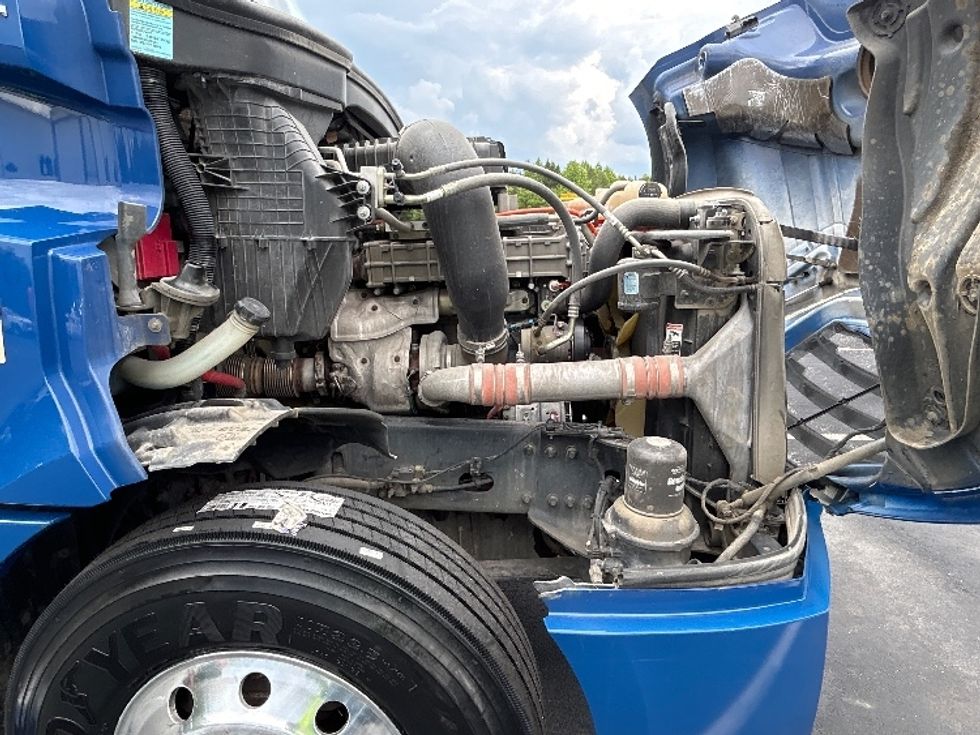 Day Cab Tractor-Heavy Duty Tractors-Freightliner-2019-T12642ST-Greensboro-NC-212,556\n\t\tmiles-$ 43,750 - Image 15