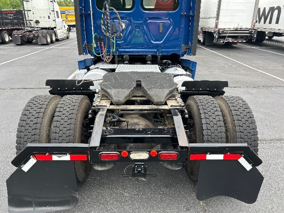 Day Cab Tractor-Heavy Duty Tractors-Freightliner-2019-T12642ST-Greensboro-NC-212,556\n\t\tmiles-$ 43,750 - Image 6