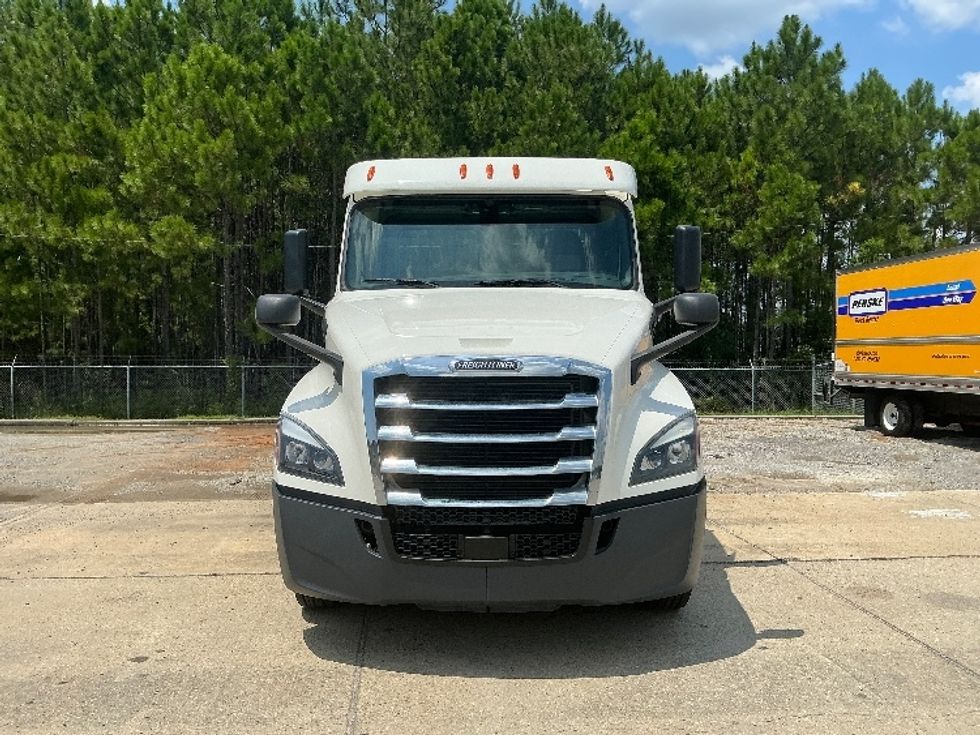 Day Cab Tractor-Heavy Duty Tractors-Freightliner-2019-T12642ST-Gulfport-MS-258,807\n\t\tmiles-$ 48,250 - Image 2