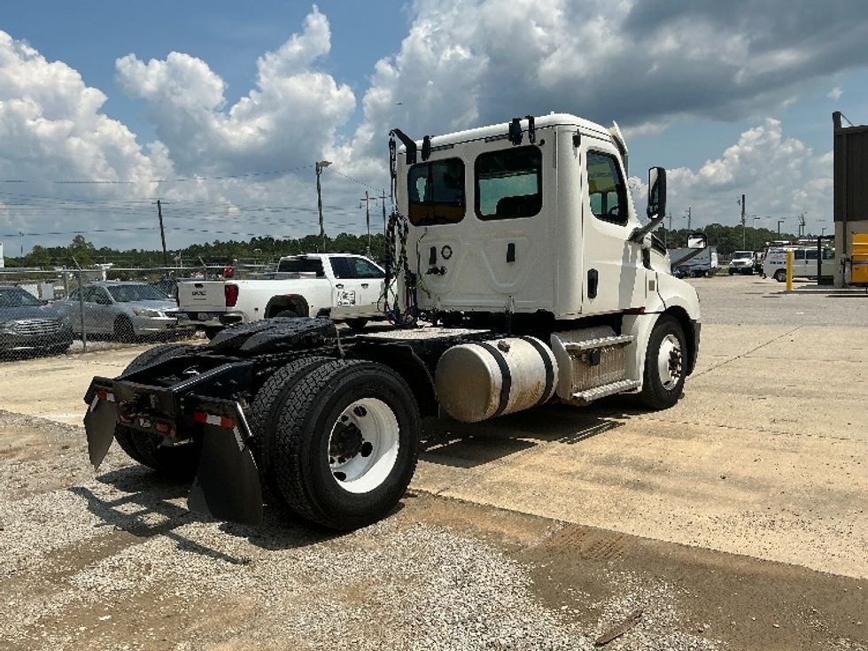 Day Cab Tractor-Heavy Duty Tractors-Freightliner-2019-T12642ST-Gulfport-MS-258,807\n\t\tmiles-$ 48,250 - Image 7