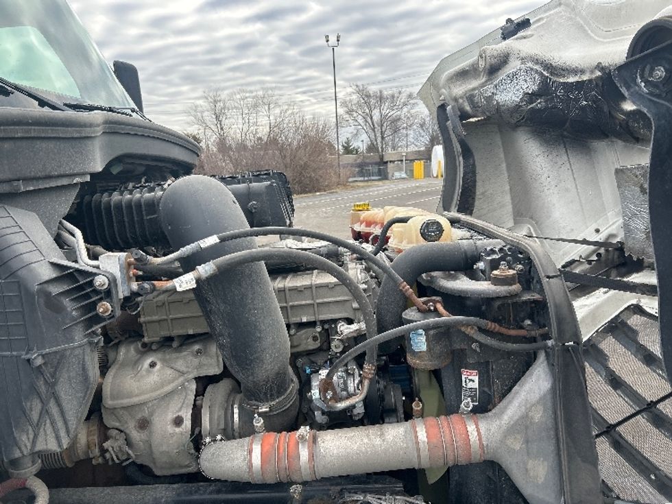 Day Cab Tractor-Heavy Duty Tractors-Freightliner-2019-T12642ST-Indianapolis-IN-507,562\n\t\tmiles-$ 27,250 - Image 15