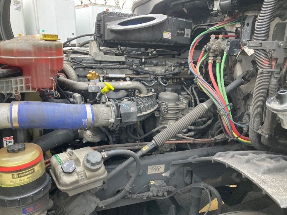 Day Cab Tractor-Heavy Duty Tractors-Freightliner-2019-T12642ST-Jessup-MD-456,931\n\t\tmiles-$ 37,750 - Image 15