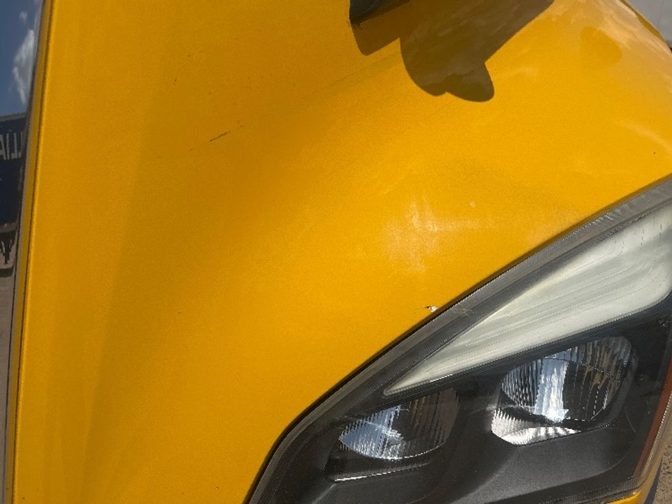 Day Cab Tractor-Heavy Duty Tractors-Freightliner-2019-T12642ST-Memphis-TN-388,042\n\t\tmiles-$ 36,500 - Image 17