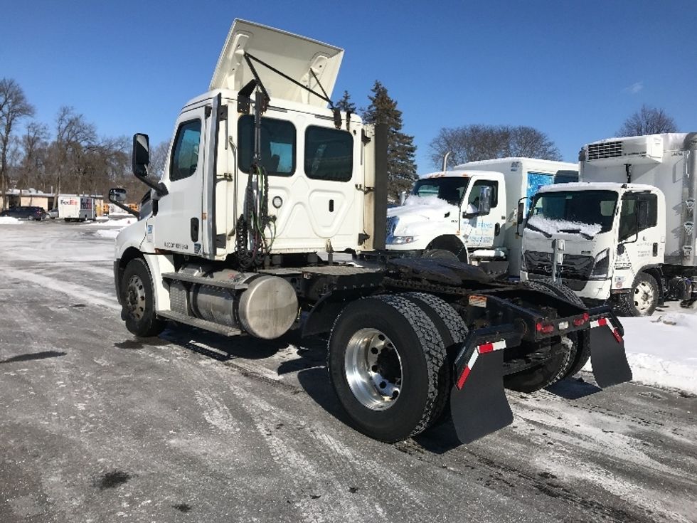 Day Cab Tractor-Heavy Duty Tractors-Freightliner-2019-T12642ST-Milwaukee-WI-491,497\n\t\tmiles-$ 35,750 - Image 5