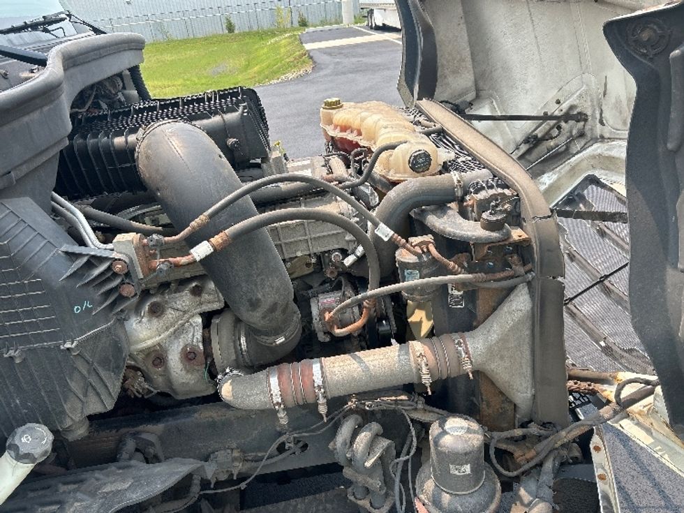 Day Cab Tractor-Heavy Duty Tractors-Freightliner-2019-T12642ST-North Bergen-NJ-478,449\n\t\tmiles-$ 29,250 - Image 15