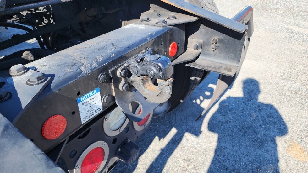 Day Cab Tractor-Heavy Duty Tractors-Freightliner-2019-T12642ST-Ocala-FL-120,951\n\t\tmiles-$ 50,250 - Image 17