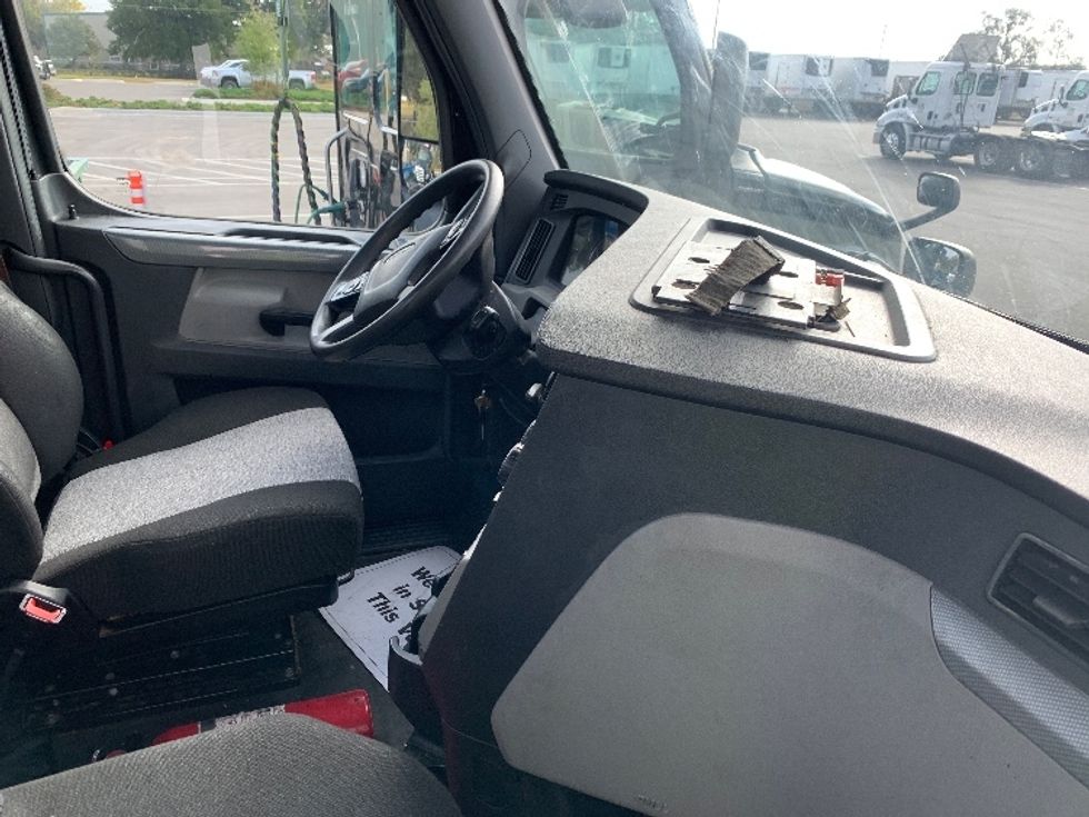 Day Cab Tractor-Heavy Duty Tractors-Freightliner-2019-T12642ST-Ocala-FL-130,546\n\t\tmiles-$ 50,250 - Image 14