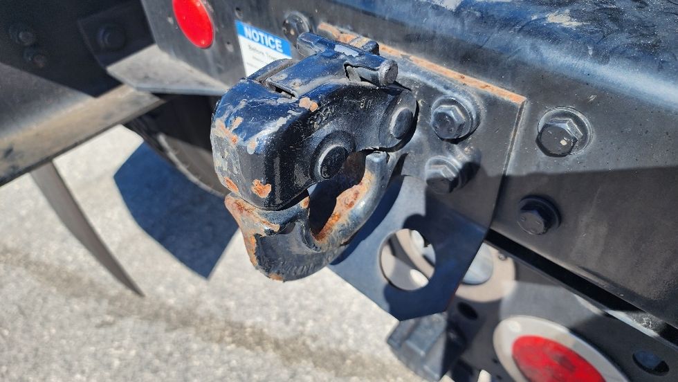 Day Cab Tractor-Heavy Duty Tractors-Freightliner-2019-T12642ST-Ocala-FL-154,820\n\t\tmiles-$ 49,250 - Image 18