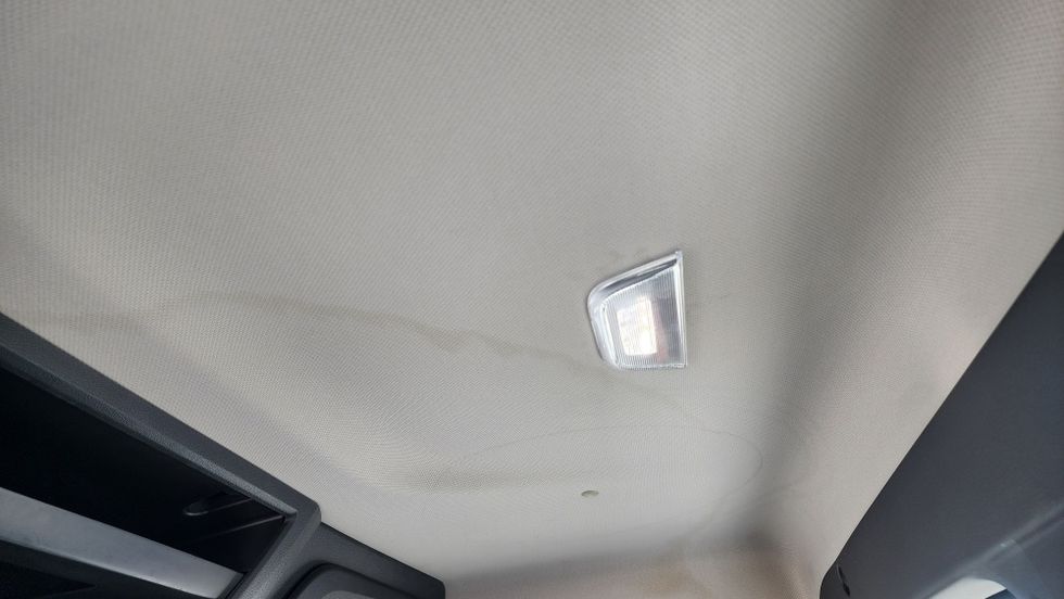 Day Cab Tractor-Heavy Duty Tractors-Freightliner-2019-T12642ST-Ocala-FL-156,904\n\t\tmiles-$ 42,750 - Image 21