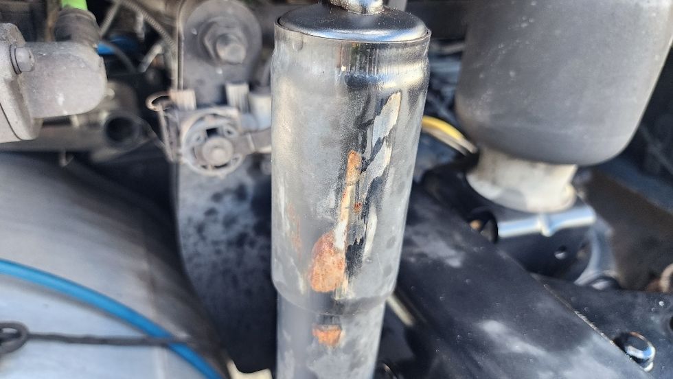 Day Cab Tractor-Heavy Duty Tractors-Freightliner-2019-T12642ST-Ocala-FL-181,084\n\t\tmiles-$ 48,000 - Image 18