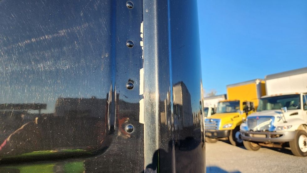 Day Cab Tractor-Heavy Duty Tractors-Freightliner-2019-T12642ST-Ocala-FL-216,219\n\t\tmiles-$ 46,000 - Image 21