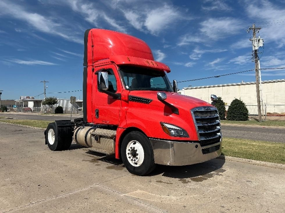 Day Cab Tractor-Heavy Duty Tractors-Freightliner-2019-T12642ST-Oklahoma City-OK-160,009\n\t\tmiles-$ 49,500 - Image 1