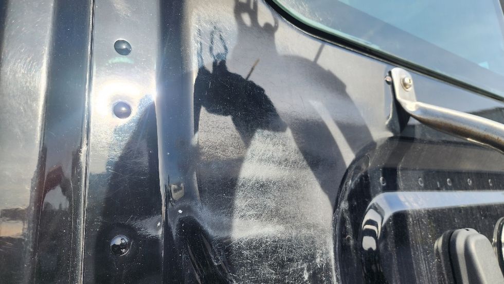 Day Cab Tractor-Heavy Duty Tractors-Freightliner-2019-T12642ST-Orlando-FL-138,346\n\t\tmiles-$ 50,250 - Image 21