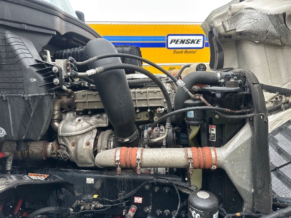 Day Cab Tractor-Heavy Duty Tractors-Freightliner-2019-T12642ST-Parsippany-NJ-395,267\n\t\tmiles-$ 36,000 - Image 16