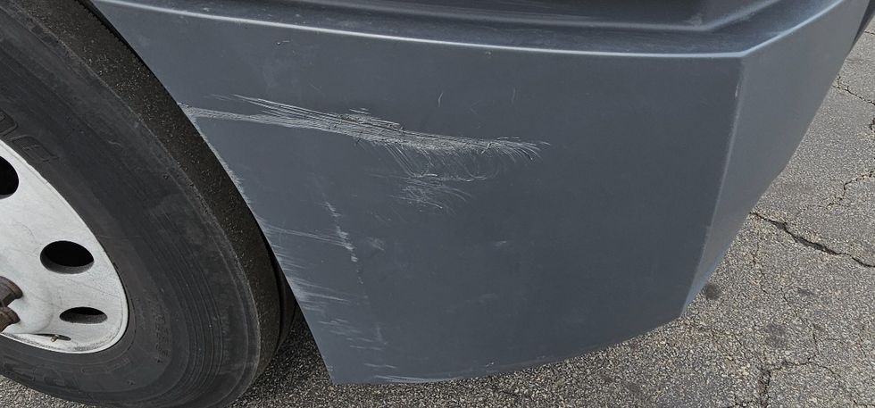 Day Cab Tractor-Heavy Duty Tractors-Freightliner-2019-T12642ST-Parsippany-NJ-414,633\n\t\tmiles-$ 35,250 - Image 17