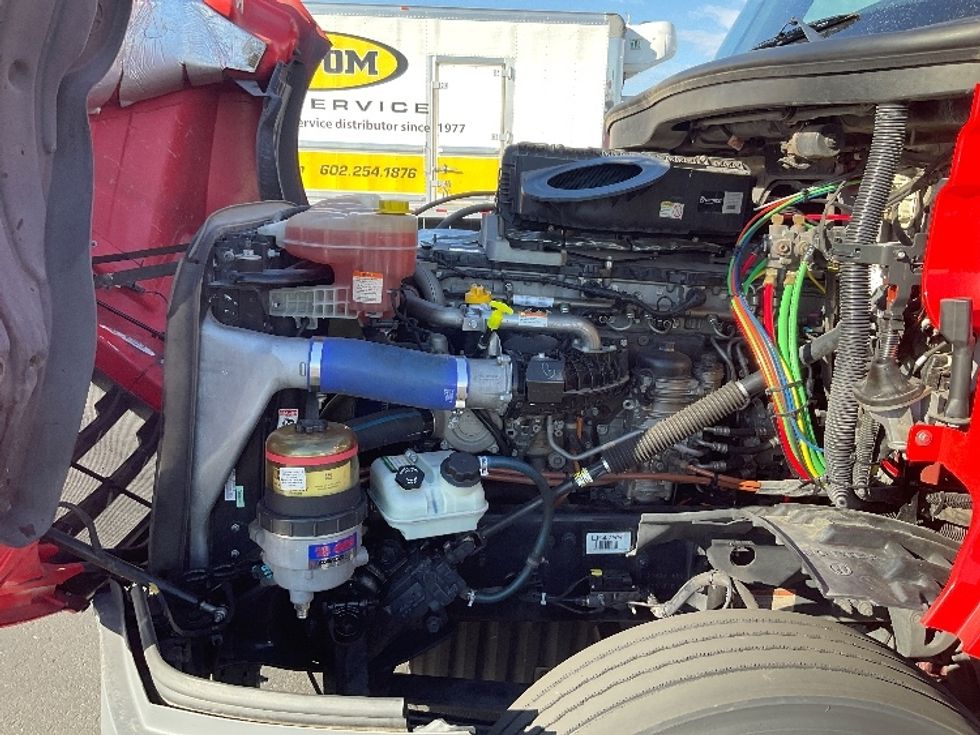 Day Cab Tractor-Heavy Duty Tractors-Freightliner-2019-T12642ST-Phoenix-AZ-325,522\n\t\tmiles-$ 35,250 - Image 16