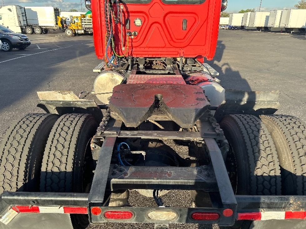 Day Cab Tractor-Heavy Duty Tractors-Freightliner-2019-T12642ST-Phoenix-AZ-445,968\n\t\tmiles-$ 28,500 - Image 6