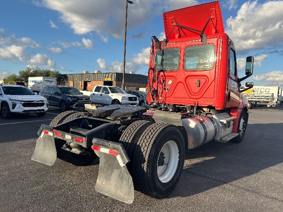 Day Cab Tractor-Heavy Duty Tractors-Freightliner-2019-T12642ST-Phoenix-AZ-445,968\n\t\tmiles-$ 28,500 - Image 7