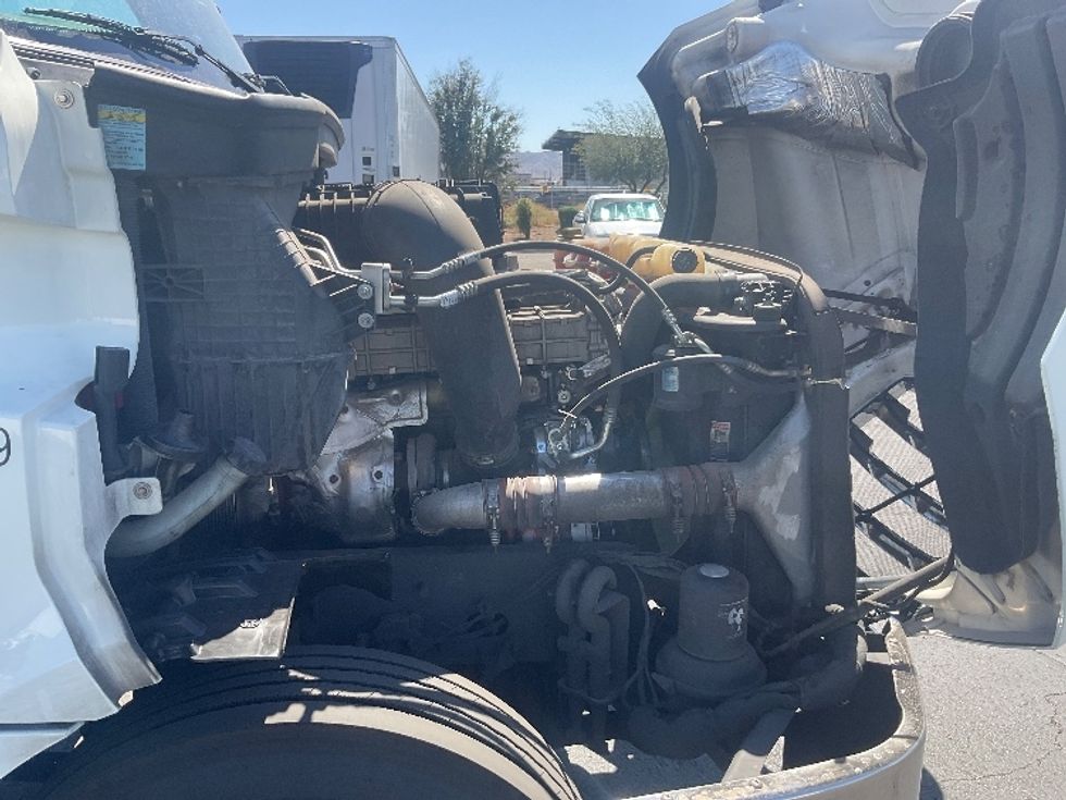 Day Cab Tractor-Heavy Duty Tractors-Freightliner-2019-T12642ST-Phoenix-AZ-461,476\n\t\tmiles-$ 33,500 - Image 15