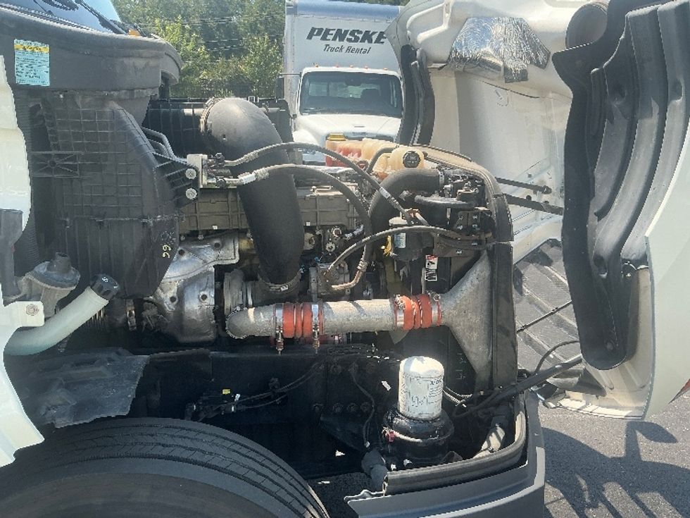 Day Cab Tractor-Heavy Duty Tractors-Freightliner-2019-T12642ST-Piqua-OH-276,851\n\t\tmiles-$ 40,500 - Image 15