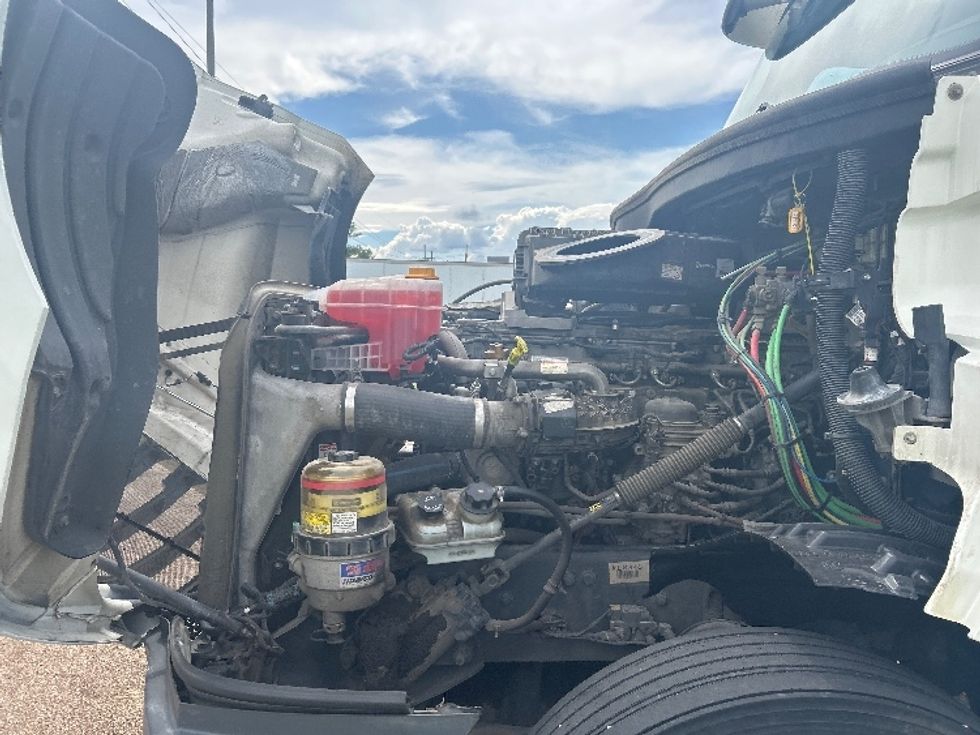 Day Cab Tractor-Heavy Duty Tractors-Freightliner-2019-T12642ST-Richland-MS-220,273\n\t\tmiles-$ 50,250 - Image 16