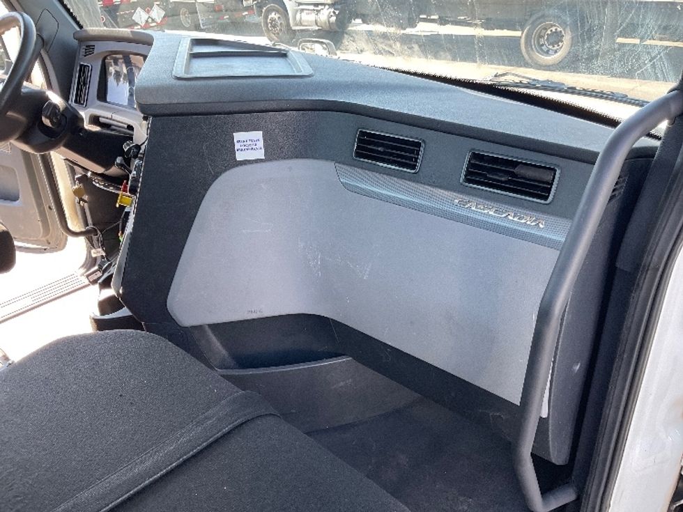 Day Cab Tractor-Heavy Duty Tractors-Freightliner-2019-T12642ST-Sacramento-CA-239,309\n\t\tmiles-$ 54,500 - Image 13