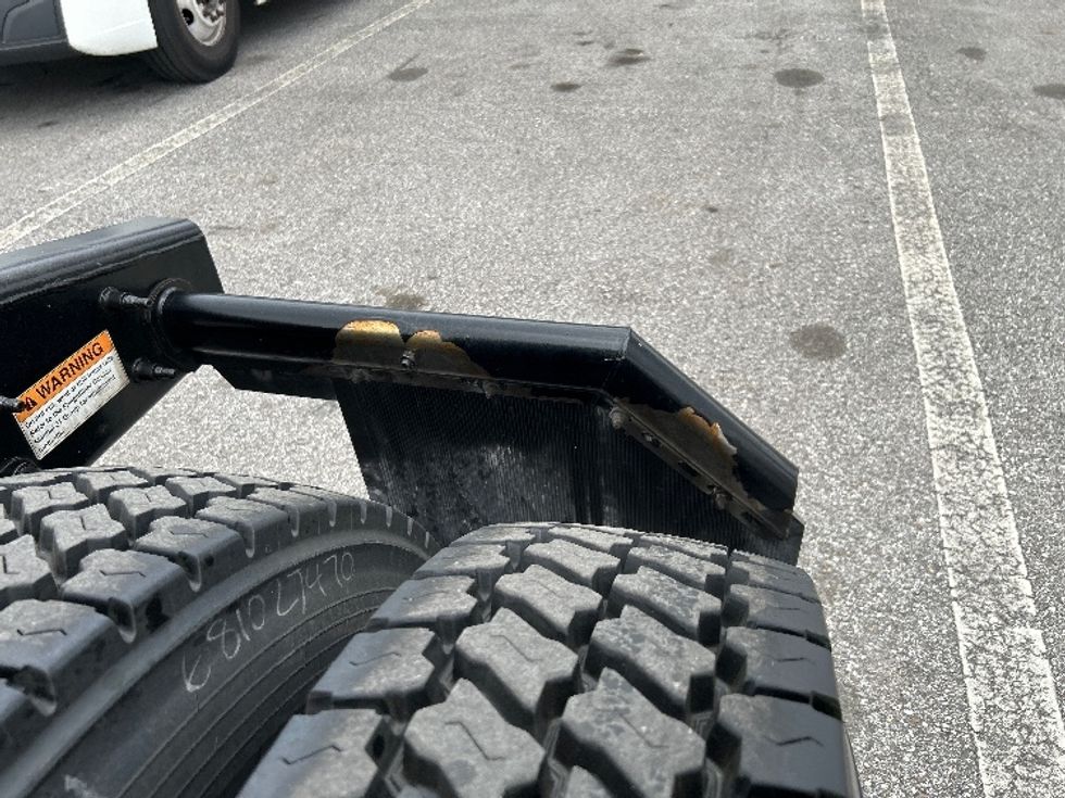 Day Cab Tractor-Heavy Duty Tractors-Freightliner-2019-T12642ST-Tampa-FL-228,040\n\t\tmiles-$ 42,750 - Image 20