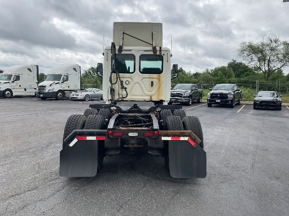 Day Cab Tractor-Heavy Duty Tractors-Freightliner-2019-T12664ST-Akron-OH-258,037\n\t\tmiles-$ 56,500 - Image 6
