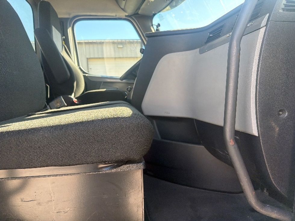 Day Cab Tractor-Heavy Duty Tractors-Freightliner-2019-T12664ST-Akron-OH-461,329\n\t\tmiles-$ 40,500 - Image 11
