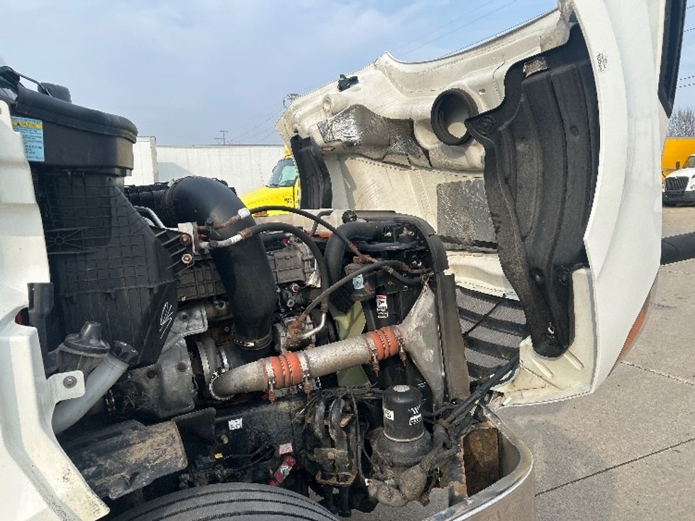 Day Cab Tractor-Heavy Duty Tractors-Freightliner-2019-T12664ST-Allen Park-MI-429,798\n\t\tmiles-$ 40,500 - Image 15