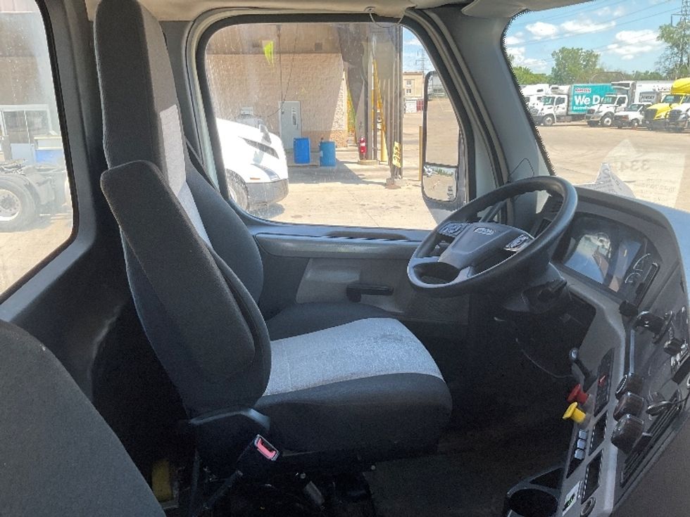 Day Cab Tractor-Heavy Duty Tractors-Freightliner-2019-T12664ST-Allen Park-MI-856,956\n\t\tmiles-$ 23,250 - Image 14