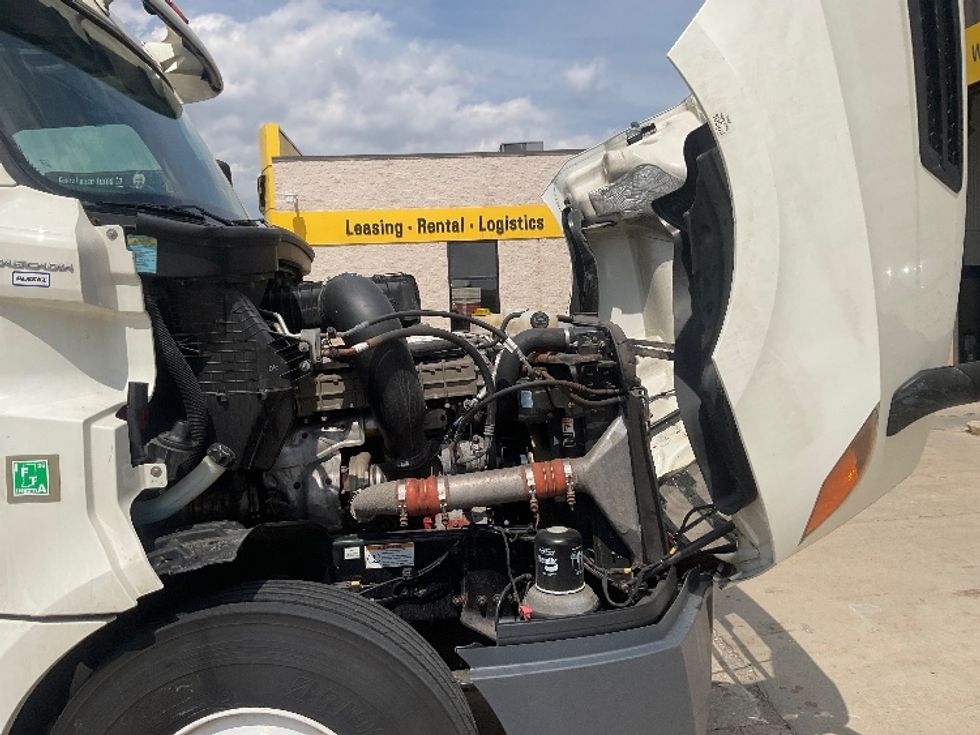 Day Cab Tractor-Heavy Duty Tractors-Freightliner-2019-T12664ST-Allen Park-MI-894,107\n\t\tmiles-$ 23,000 - Image 15